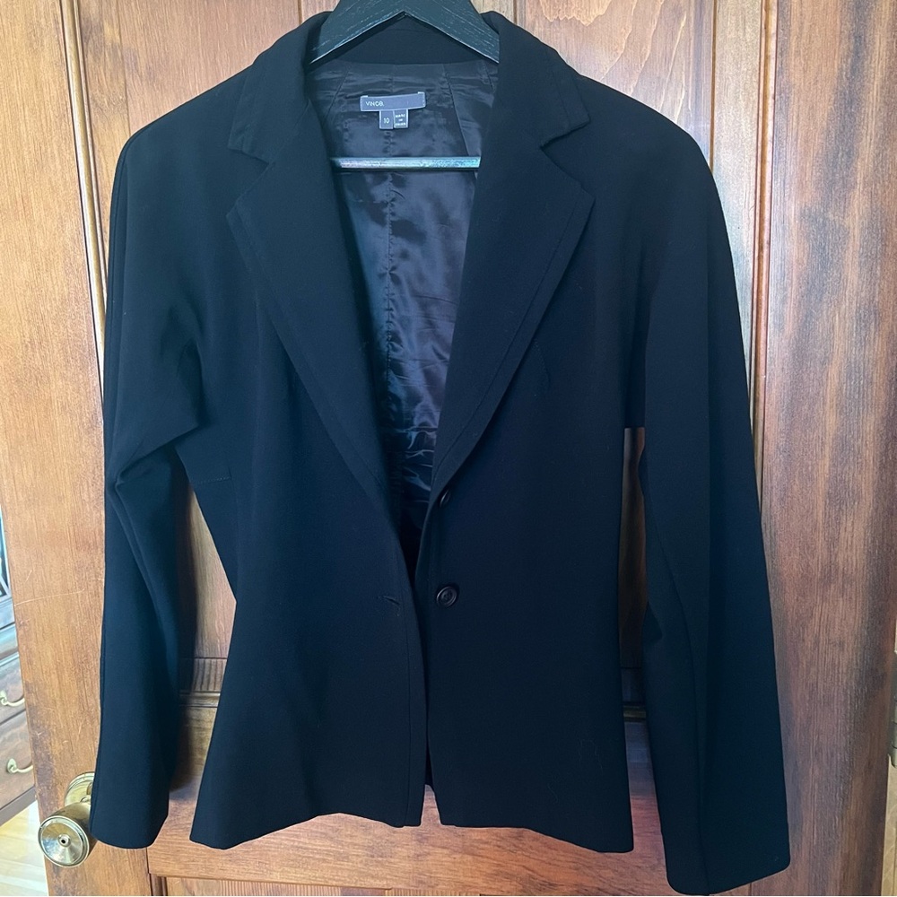 Vince Ruched Back Two Button Blazer - Picture 6 of 8